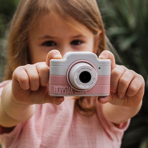 Hoppstar Expert kids digital camera in Blush pink